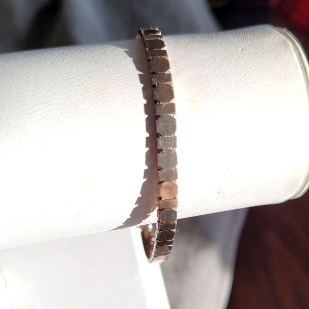 Vintage Italy 925 silver bracelet with secure box clasp
